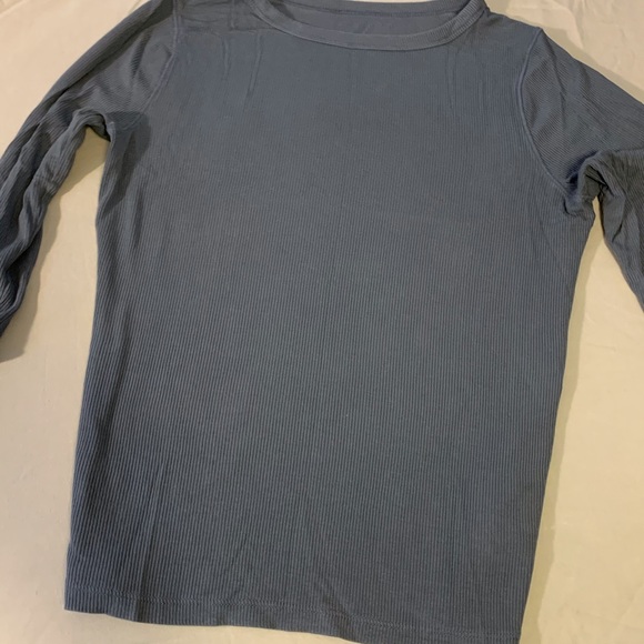 Target long sleeved tee - Picture 2 of 2